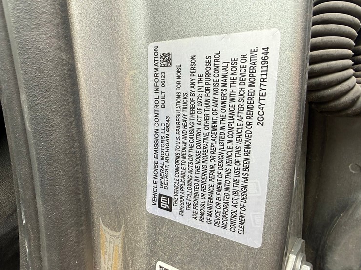2024-chevrolet-3500-image-58