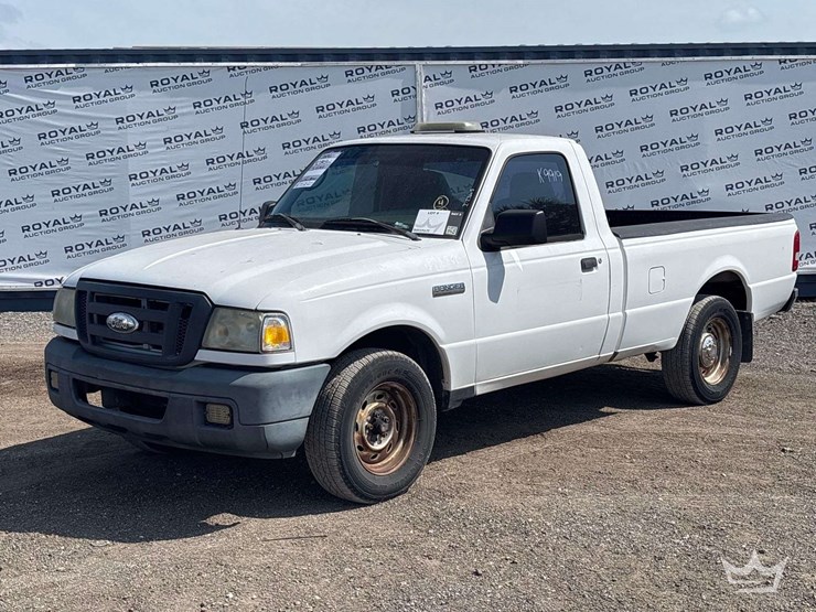 2006-ford-ranger-image-1