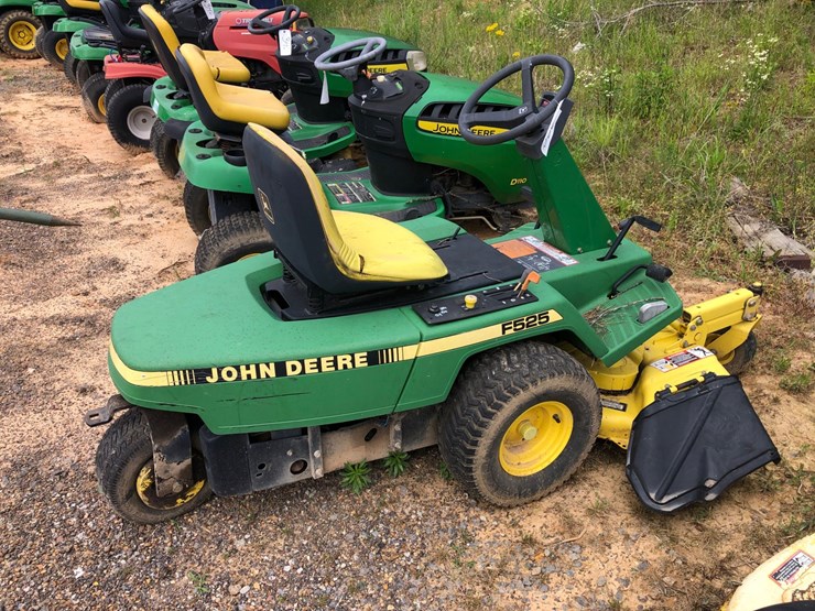 john-deere-f525-image-1