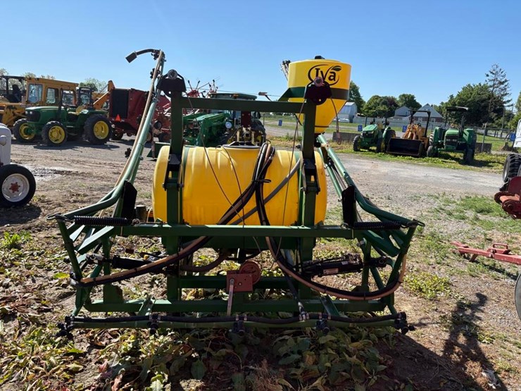 iva-3pt-sprayer-image-5
