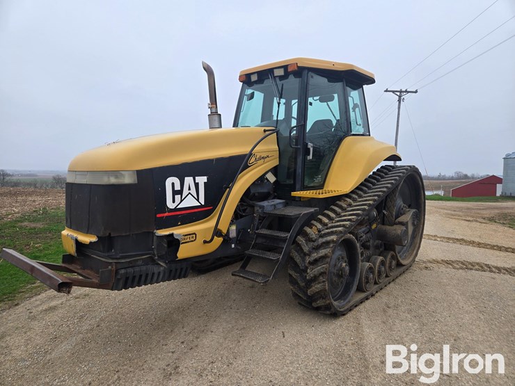 1995-challenger-ch35-track-tractor-image-1