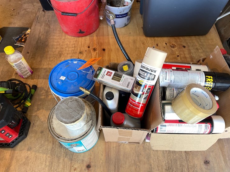 #7032-•-misc.-automotive-and-shop-items-image-4