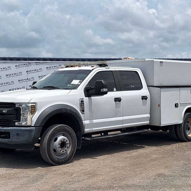 2018 FORD F550