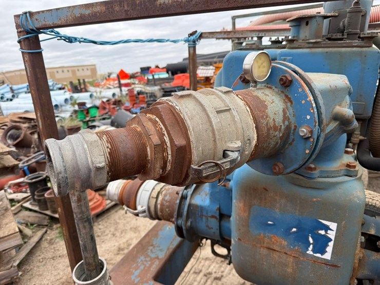 #3890-•-towable-water-pump-image-22
