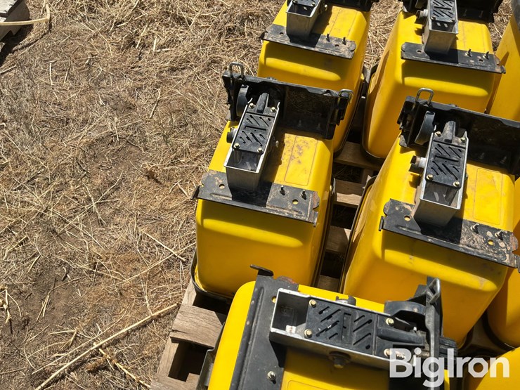 john-deere-7300-image-15