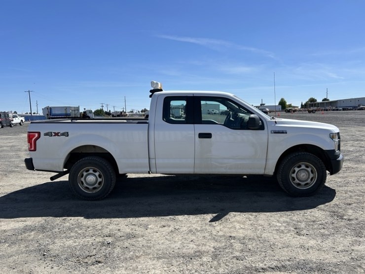 2016-ford-f150-xl-image-6