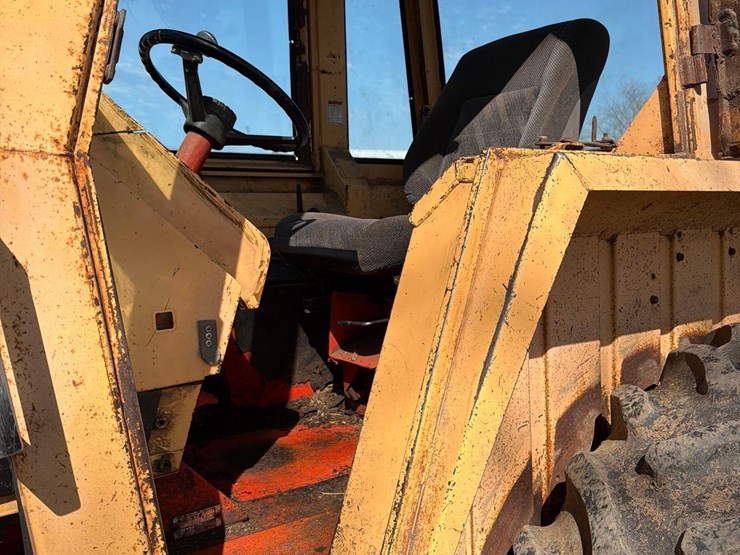 case-agri-king-970-tractor-image-29