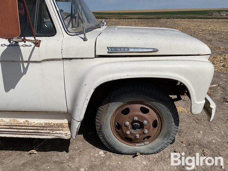 1961-ford-f600-image-18