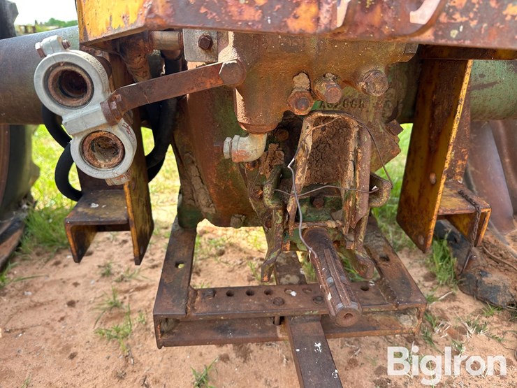 1950-john-deere-a-image-10