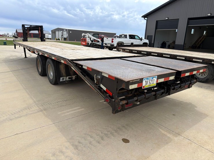 2018-dct-101”-x-32ft-gooseneck-flatbed-trailer-image-4