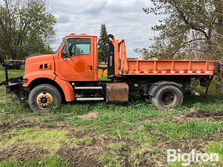 2007-sterling-l7500-image-5