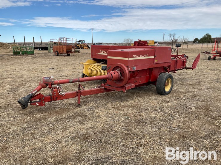 1990-new-holland-575-image-1