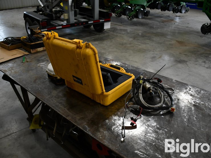trimble-tmx2050-image-5