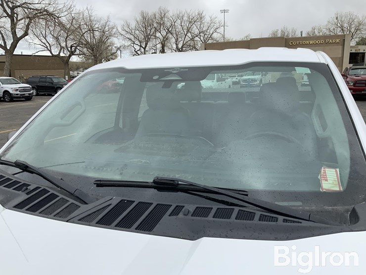 2023-ford-f150-xl-image-10