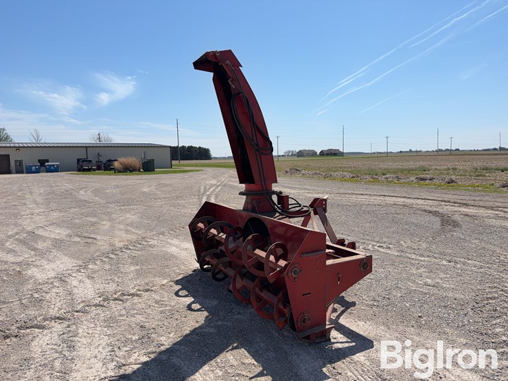schweiss-96-8'-snow-blower-image-5
