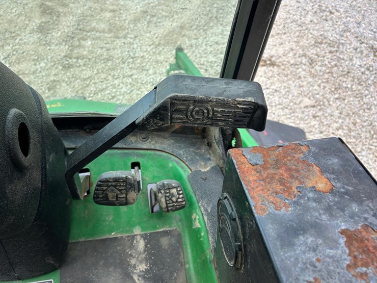 john-deere-1445-image-16