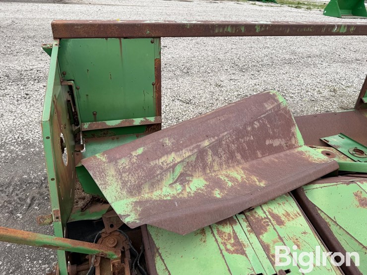 john-deere-453-image-10