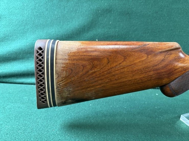 browning-full-12ga-shotgun-image-2