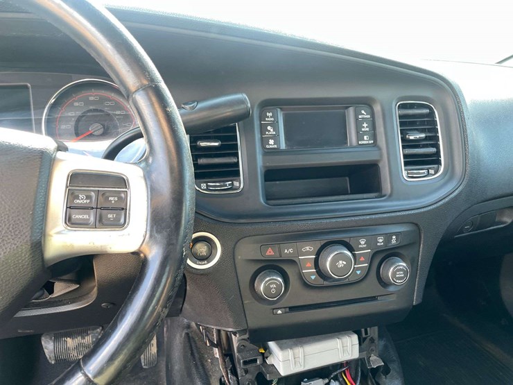 2014-dodge-charger-4-door-police-cruiser-(126,859-miles)-image-13