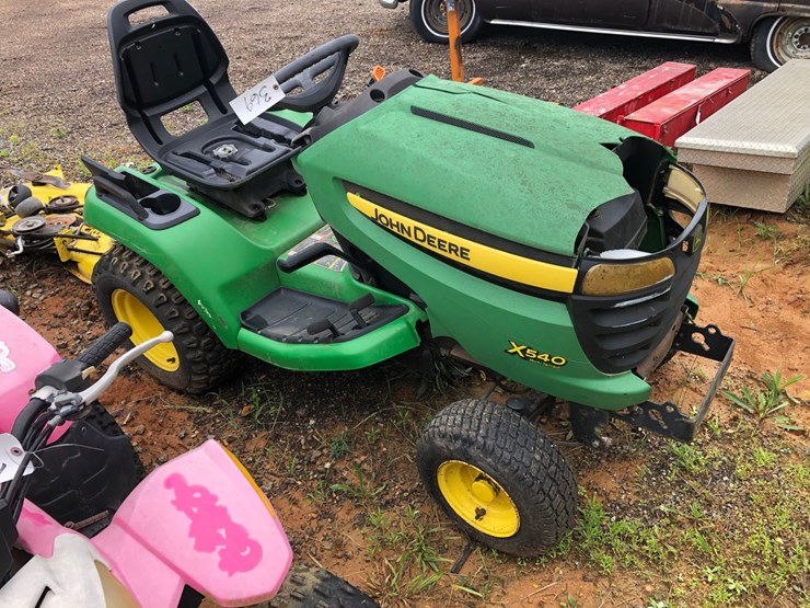 john-deere-x540-image-1