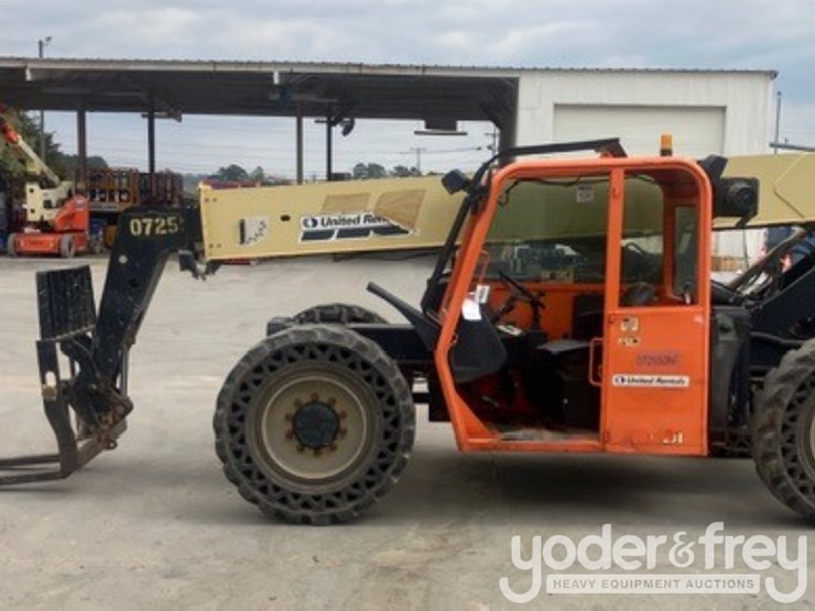 2016-jlg-g6-42a-image-2
