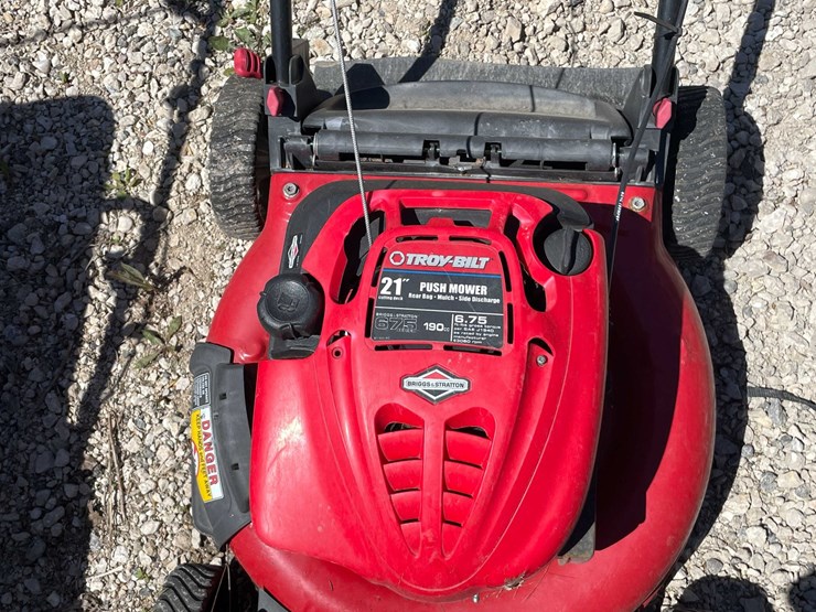 #6989-•-troy-bult-lawn-mower-image-4