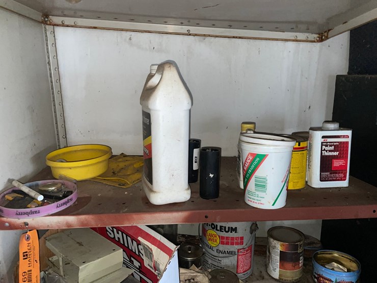 #7069-•-contents-of-shelf-image-4