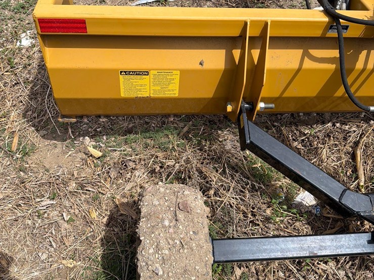 notch-8ft-box-scraper—1-owner-image-7