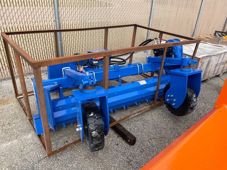 #9039-•-unused-top-cat-skid-steer-harley-rake-(o11)-image-1