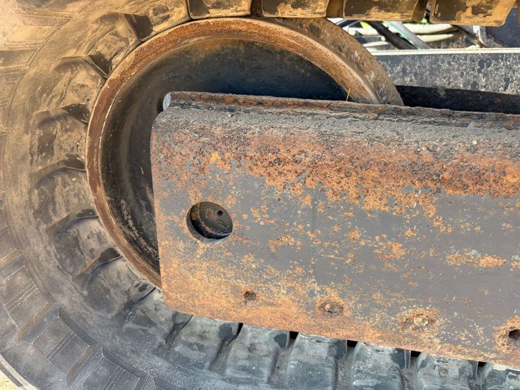 2018-kubota-kx080-4-image-15
