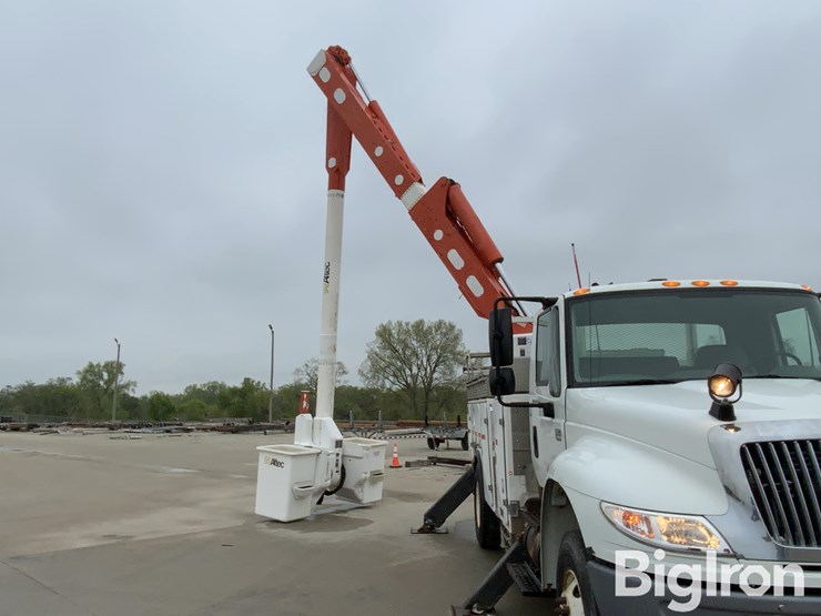 2007-international-durastar-4400-image-18