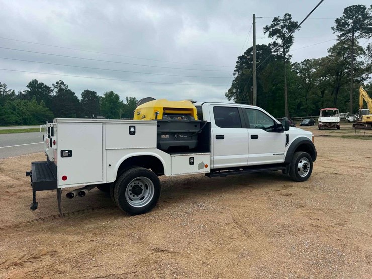 2017-ford-f550-sd-image-10