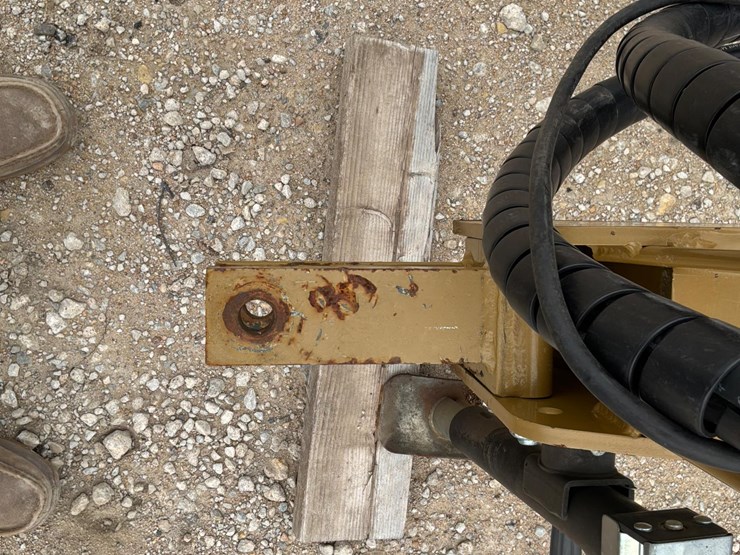 2020-esch-5612-image-9