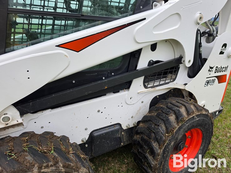 2022-bobcat-s740-image-10