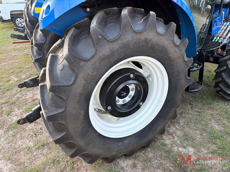 new-holland-powerstar-75-image-7