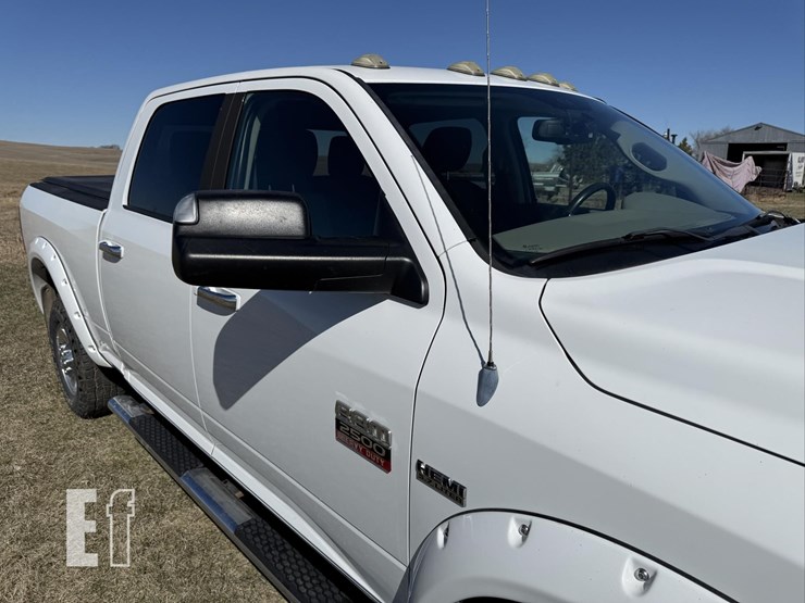 2011-ram-2500-big-horn-image-15