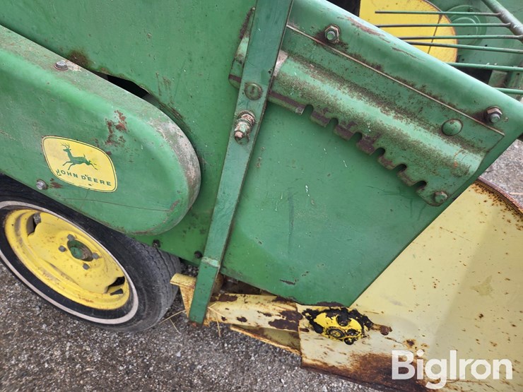 john-deere-24t-image-18