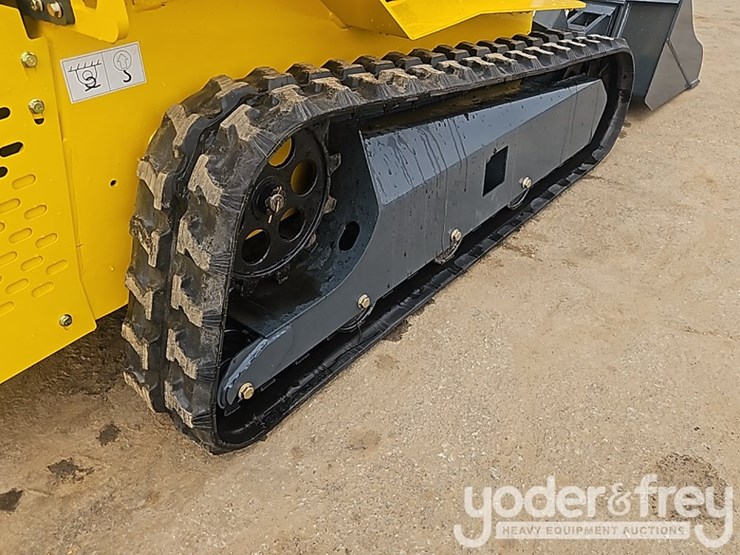 unused-2025-n480-rubber-tracked-ride-on-mini-skidsteer-loader,-canopy-3"-bucket-image-11