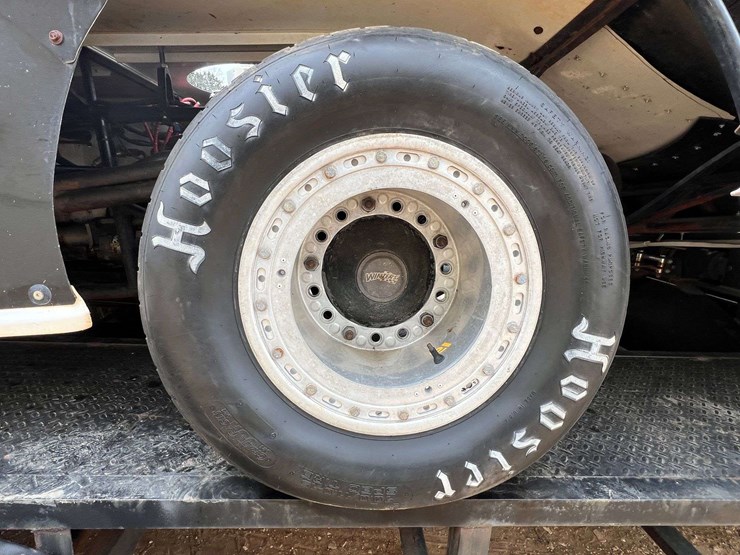 racecar-package-(dirt-late-model)-image-47