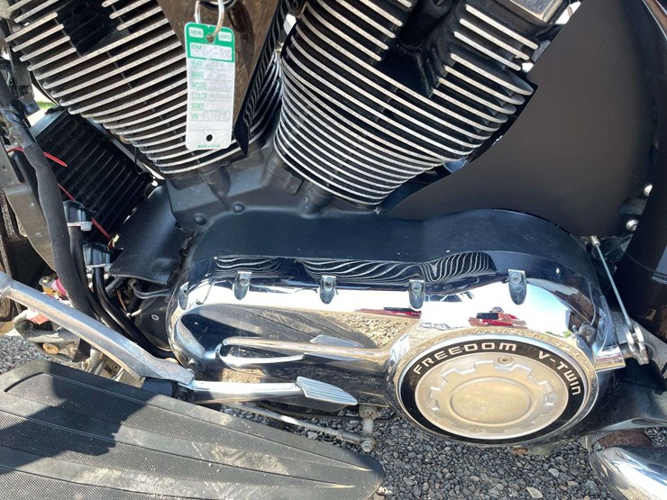 2014-polaris-victory-cross-country-motorcycle-(28,970-miles)-image-8
