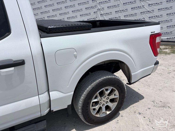 2022-ford-f150-image-7