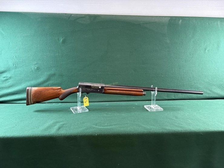 browning-full-12ga-shotgun-image-1