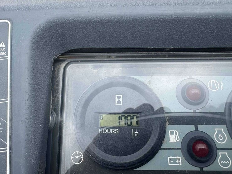 2017-ford-f550-sd-image-21