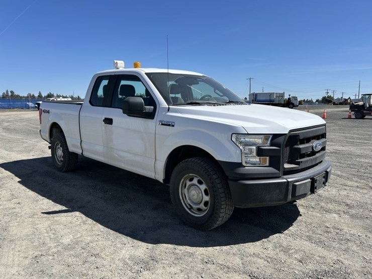 2016-ford-f150-xl-image-7