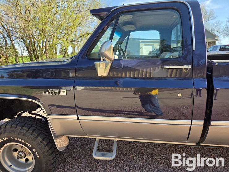 1983-gmc-sierra-1500-image-11