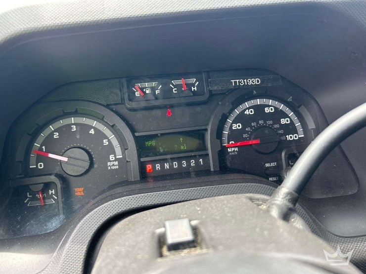 2011-ford-e450-image-19