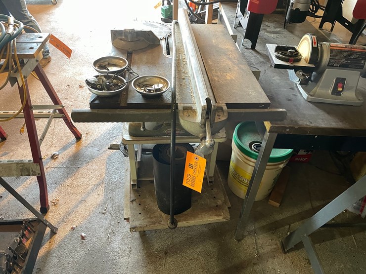 #7009-•-craftsman-tilting-arbor-table-saw-image-6