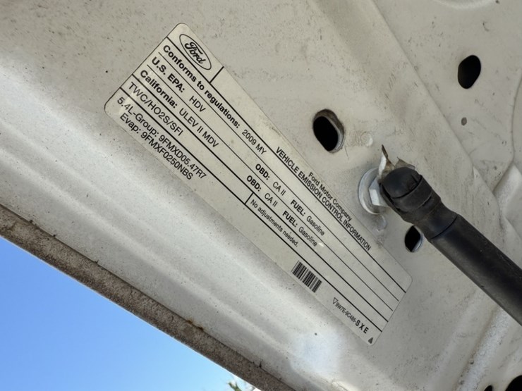 2009-ford-f350-image-14