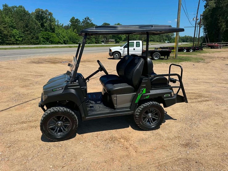 2024-envy-electric-golf-cart-(41.9-hours)-image-2