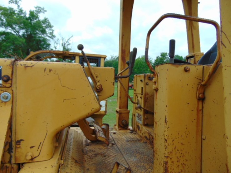 komatsu-d68e-image-5